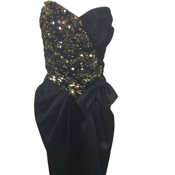 L.A. Glo Black and Gold Sequence Strapless Evening Dress with Bow Size 7B - Picture 6 of 12